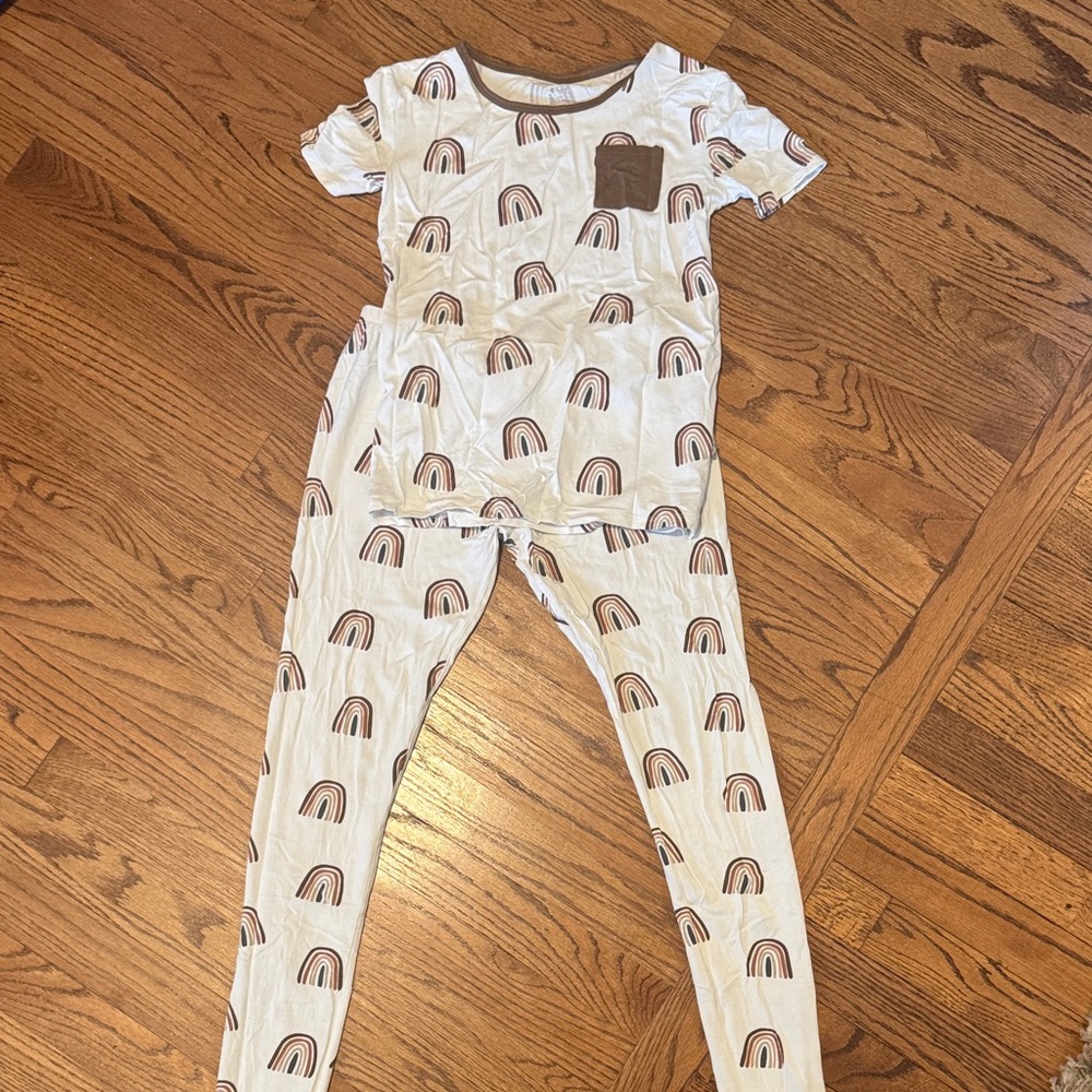 Kyte Baby Rainbow Print Pajama Set 10